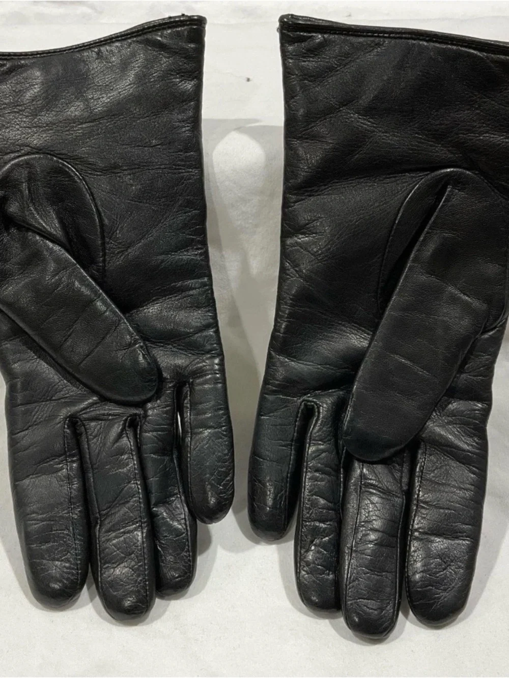 Coach Quilted Black Leather Women’s Gloves with Heart Accent